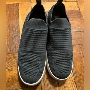 Steven Madden slip on , size 8,